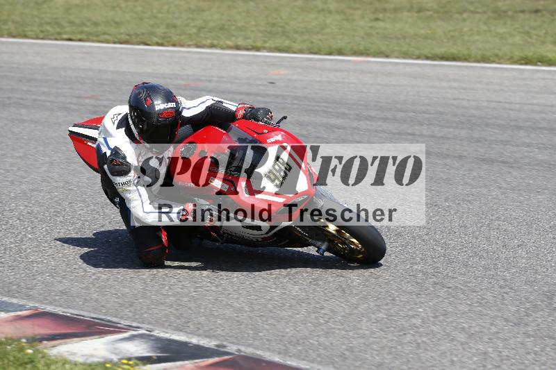 /45 10.08.2025 Plüss Moto Sport ADR/Freies Fahren/988